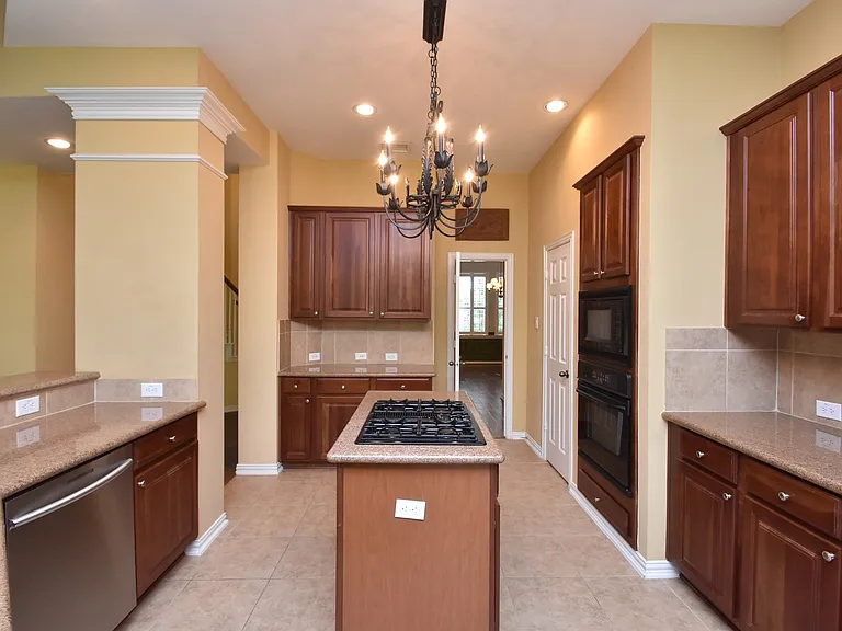10 Renoir Trail Pl — Photo 19