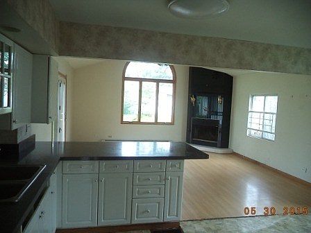 3rd image of 1401 Greenbay Ave