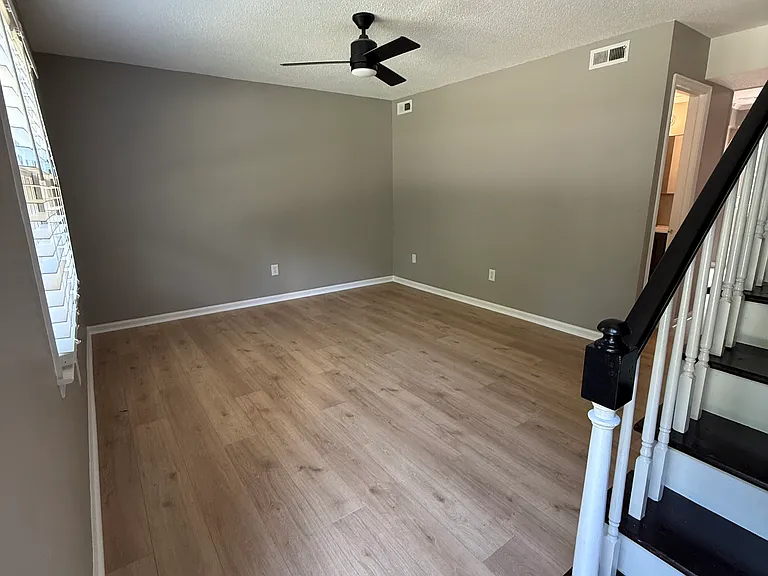 1405 Harth Dr #A — Photo 16