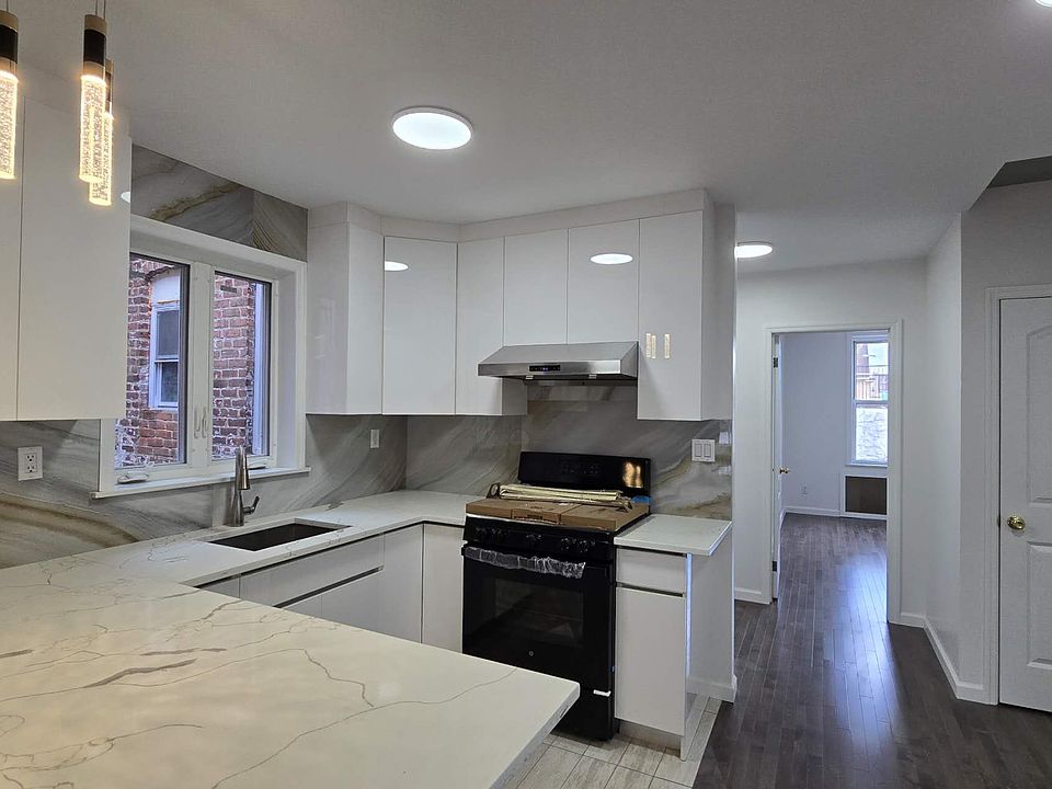 1st image of 7318 12th Ave Floor 2