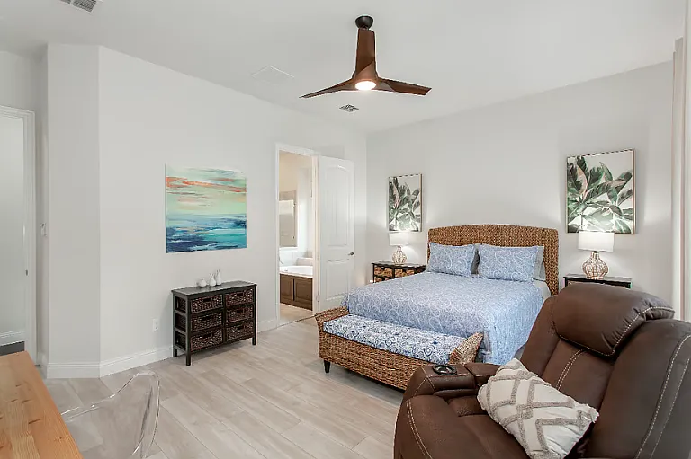 Lanier Dr — Photo 5