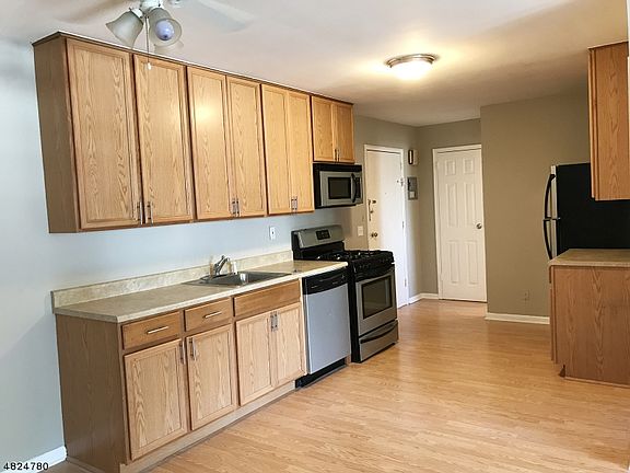 5th image of 59-61 Brighton Ave U-6 #6
