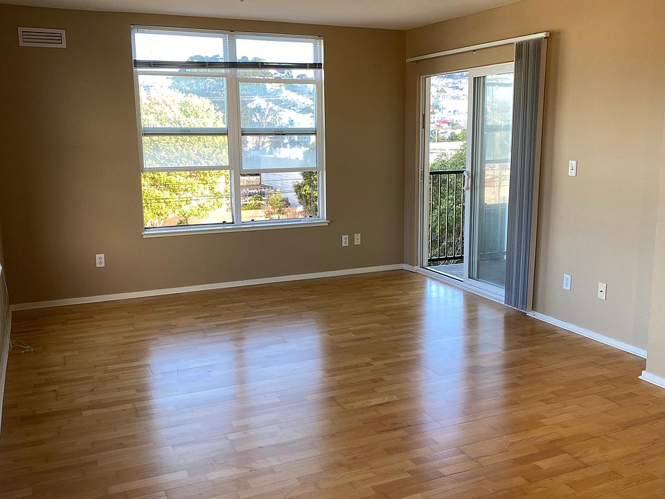 1st image of 3981 Alemany Blvd APT 204