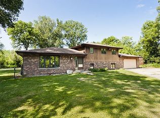 16430 New Ave, Lemont, IL 60439