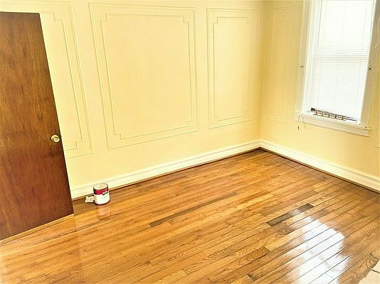 2nd image of 872 52nd St #2A