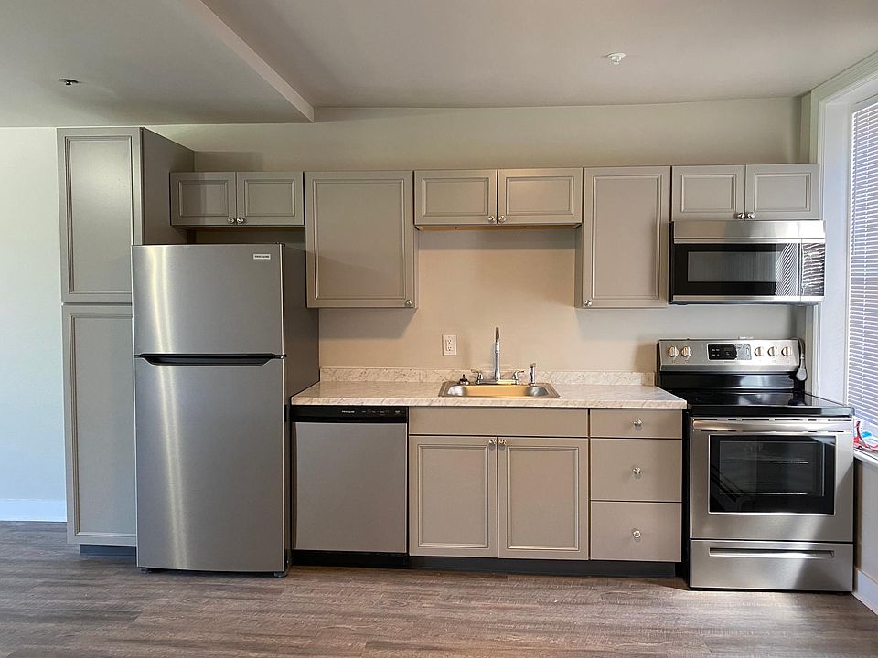 2nd image of 1255 Market St APT 305