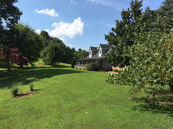 5th image of 434 Riverchase Dr