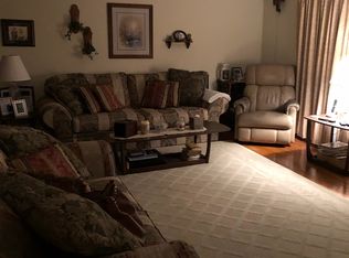 1415 Whitburn Ave, Fayetteville, NC 28304