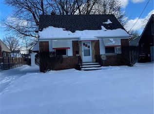 797 E 212th St, Euclid, OH 44119