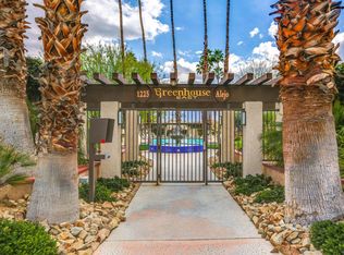 446 N Hermosa Dr, Palm Springs, CA 92262