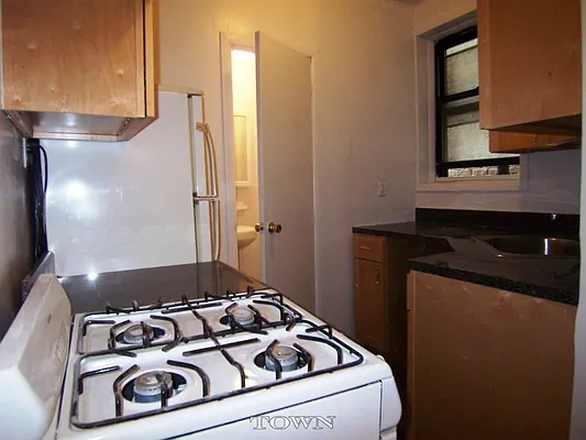 Rented by Town Residential | media 24