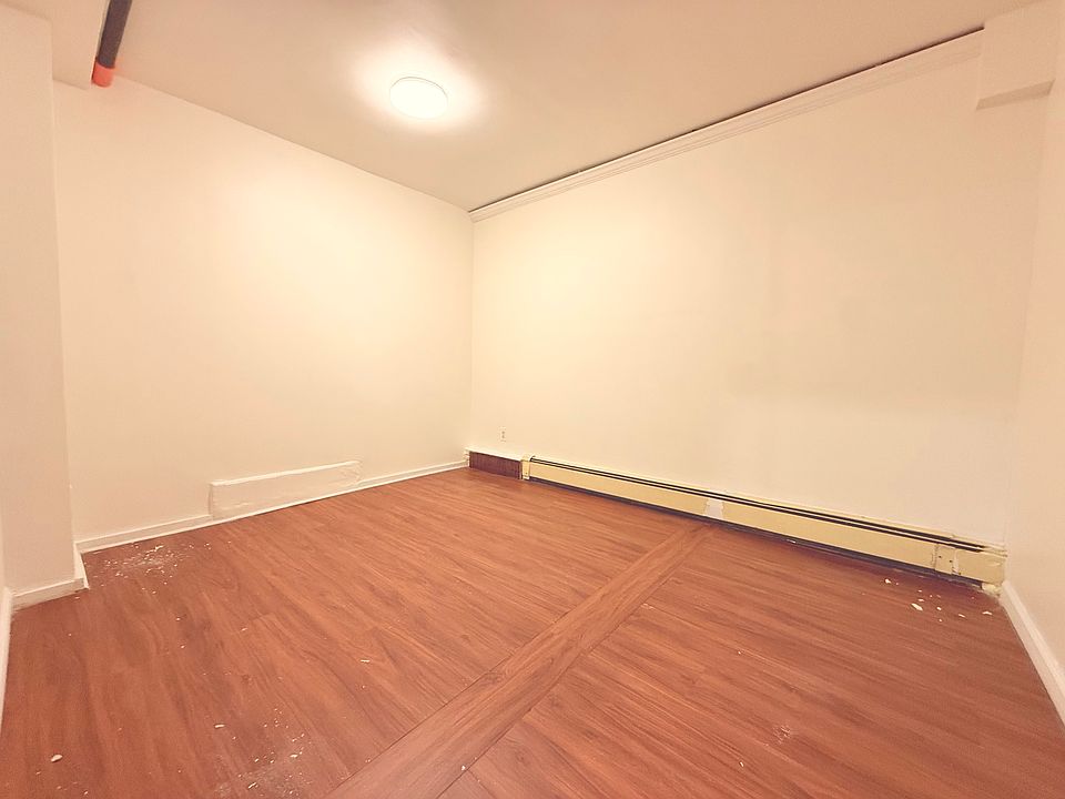 1st image of 263 Bay 22 St #1