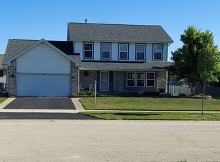 8226 Brickstone Dr, Frankfort, IL 60423