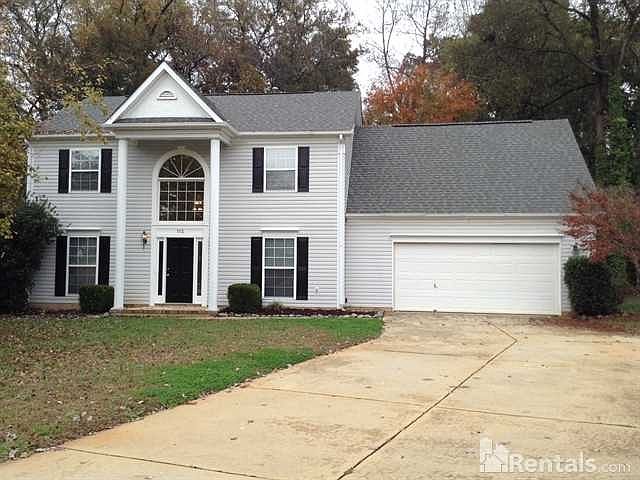 1st image of 112 N Mulberry Ct