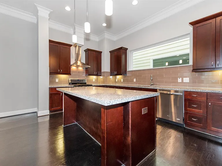 5637 Kiam St #B — Photo 15