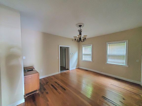4th image of 532 N 21st St