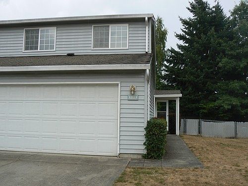 1st image of 911 SE 153rd Ave APT B