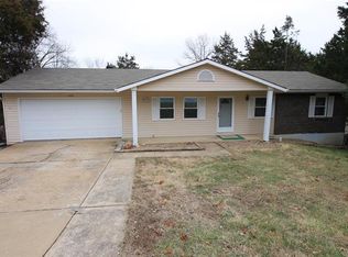 1709 Greenwood Ct, Imperial, MO 63052