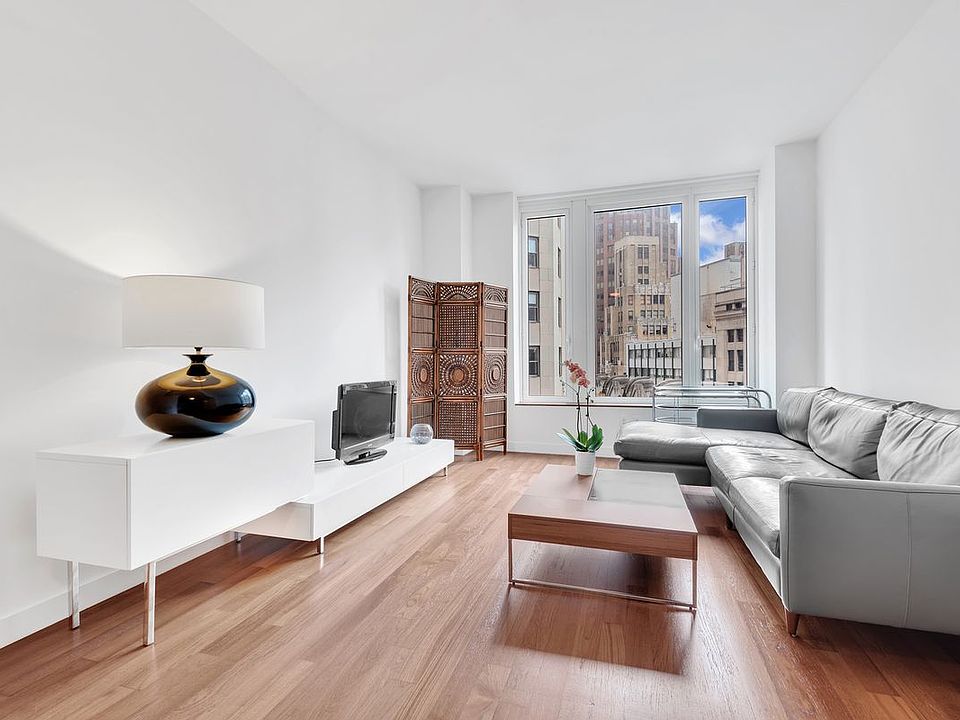 1st image of 15 William St APT 25F