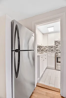 Rented by HH Property Management Services LLC | media 8