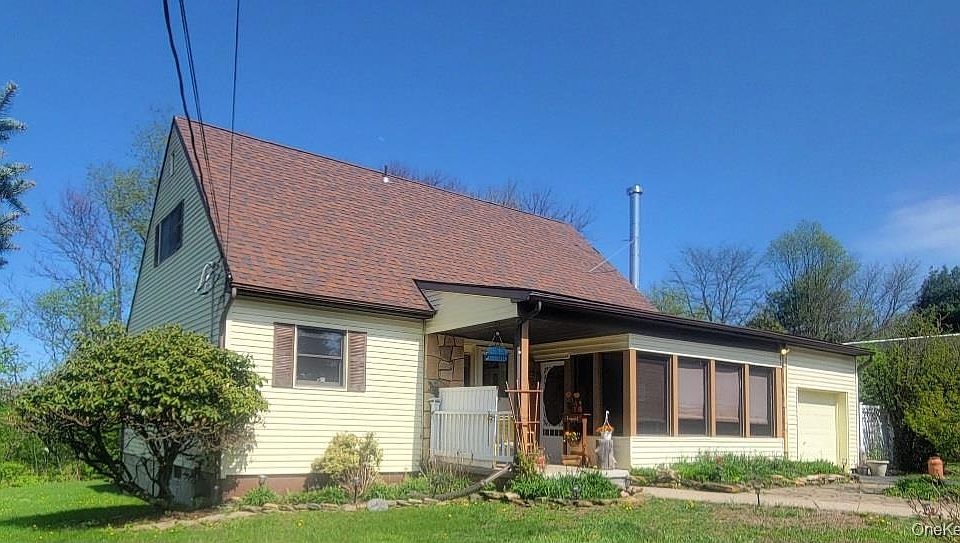 1st image of 14 Wedgewood Drive