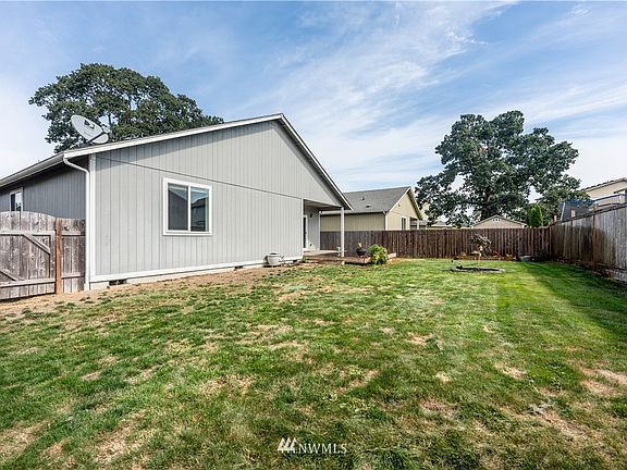 4th image of 2810 Saint Andrews Ct NE #185