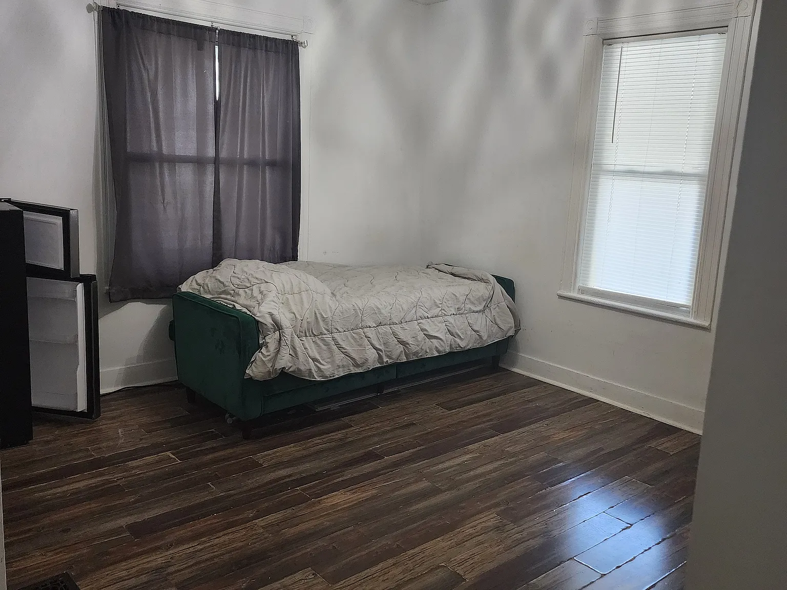 2 bed, 1104 sqft, $800 — Photo 2