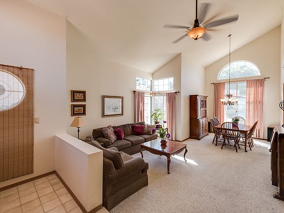 3rd image of 11944 Thomas Hayes Ln