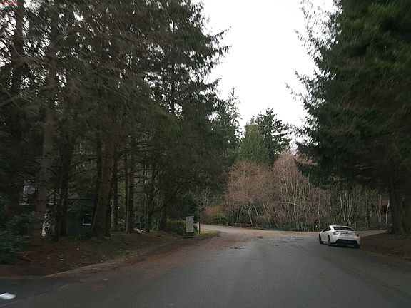5th image of 7244 237th Ave NE