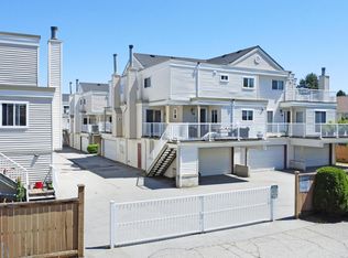 10077 156th St #186, Surrey, BC V3R 4L6