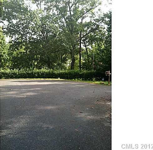 2nd image of L9 Northridge Ct #9