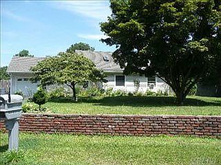 5th image of 17 Pitchpine Pl