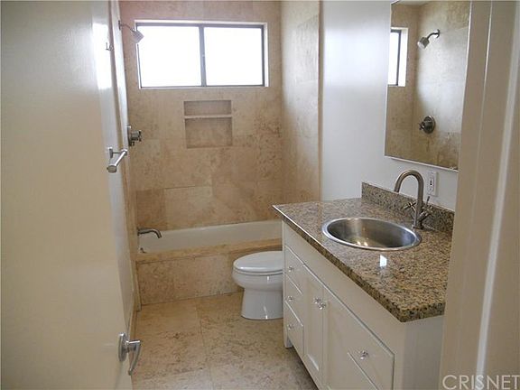 4th image of 11959 Dorothy St APT 6