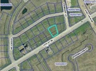 2424 Foxtail Ln, Faribault, MN 55021