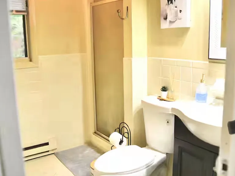 221 Somerset Dr — Photo 10