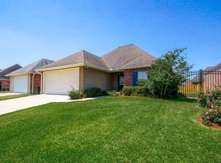 40440 Cross Creek Ave, Gonzales, LA 70737