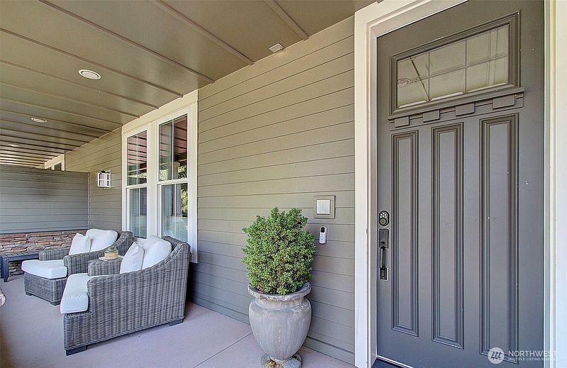 2nd image of 4117 NW 77th Avenue