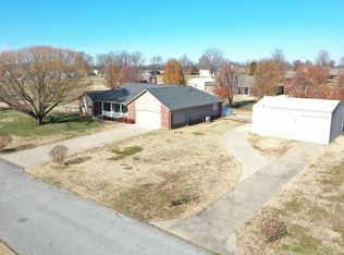 62498 E 269th Ct, Grove, OK 74344