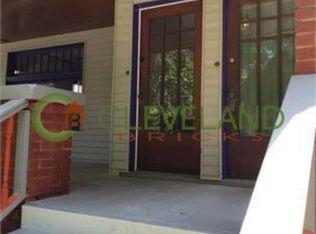 1335 W 91st St #2, Cleveland, OH 44102