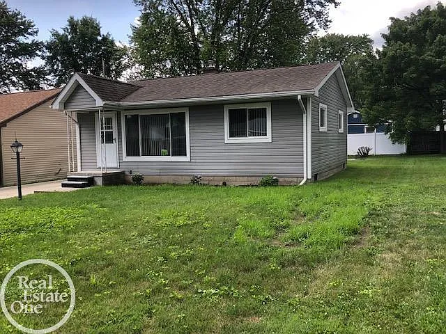 50799 Holt St — Photo 2