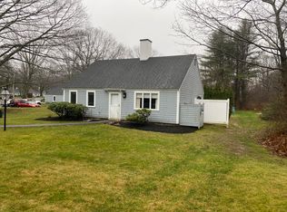 1 Oakview Dr #1, Cape Elizabeth, ME 04107