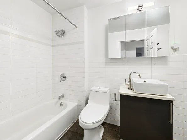 155a West 9th Street image 9 of 14