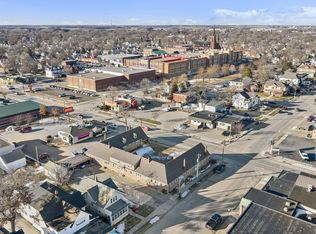 301 W Oakland Ave APT 5, Austin, MN 55912