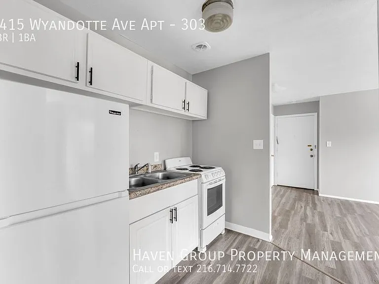 1415 Wyandotte Ave #303 — Photo 10