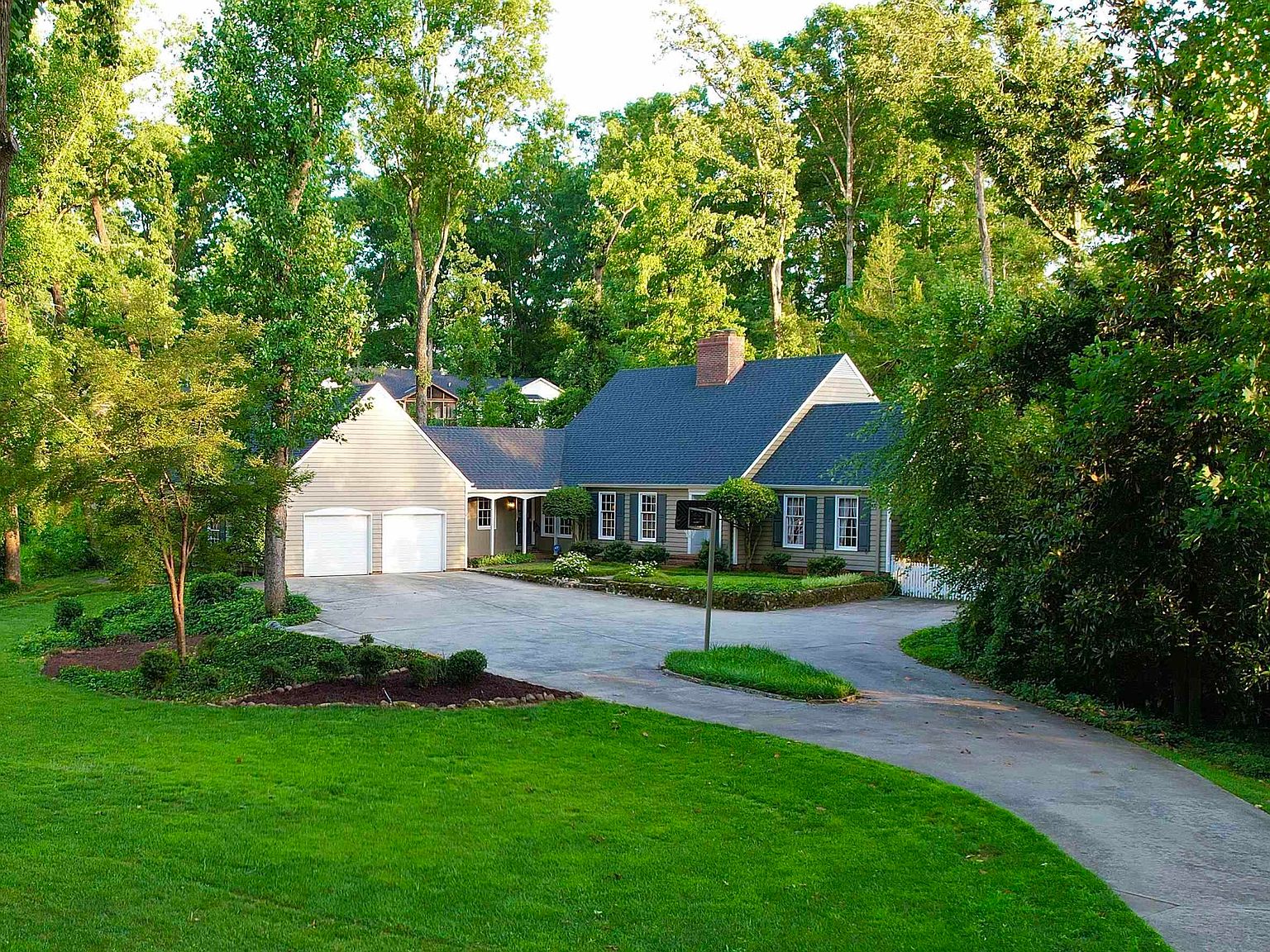 1018 Edwards Rd, Greenville, SC 29615 Zillow