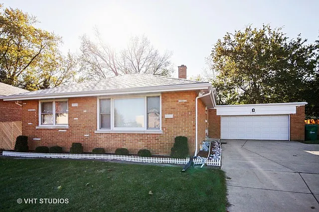 5525 W 80th Pl photo 1
