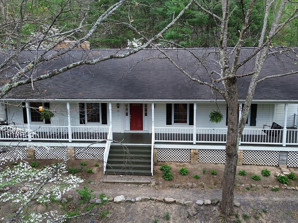 1st image of 232 Oakmont Estates Dr