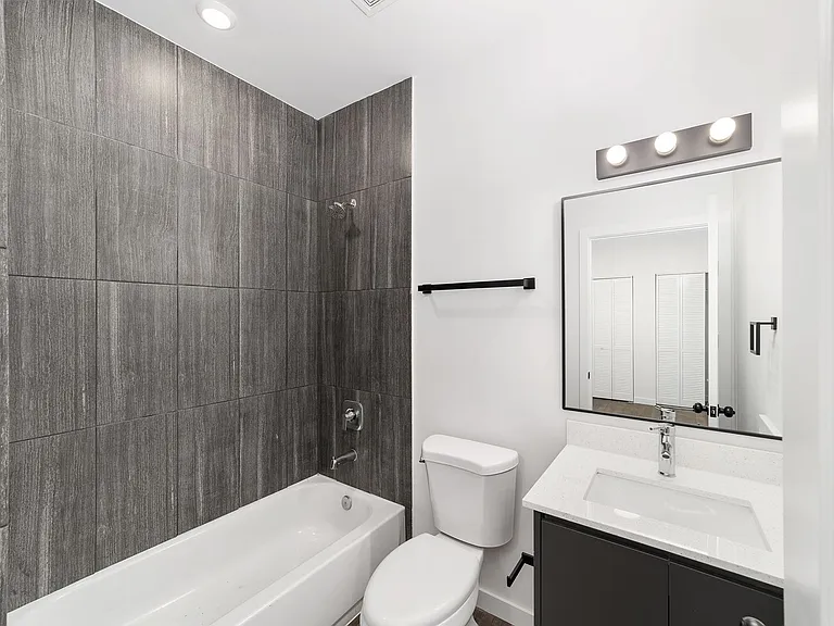 1591 NW 29th Rd #8 — Photo 15