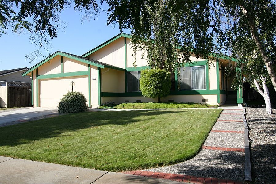 new paint, new 40-year roof