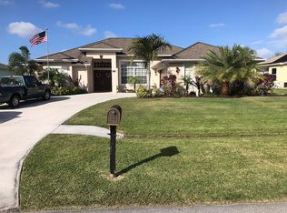 6037 NW Wolverine Rd, Port Saint Lucie, FL 34986